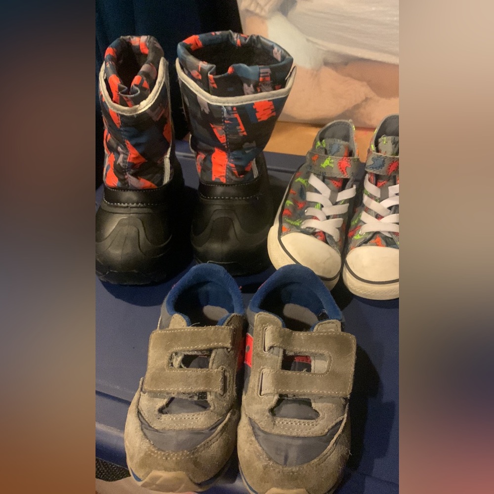 Boys 9 Shoe Lot
